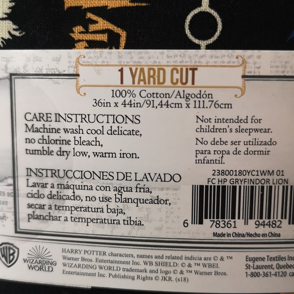 Brand New 1 Yard 100% Cotton Harry Potter Fabric Gryffindor Black Blue Gold - Picture 3 of 3